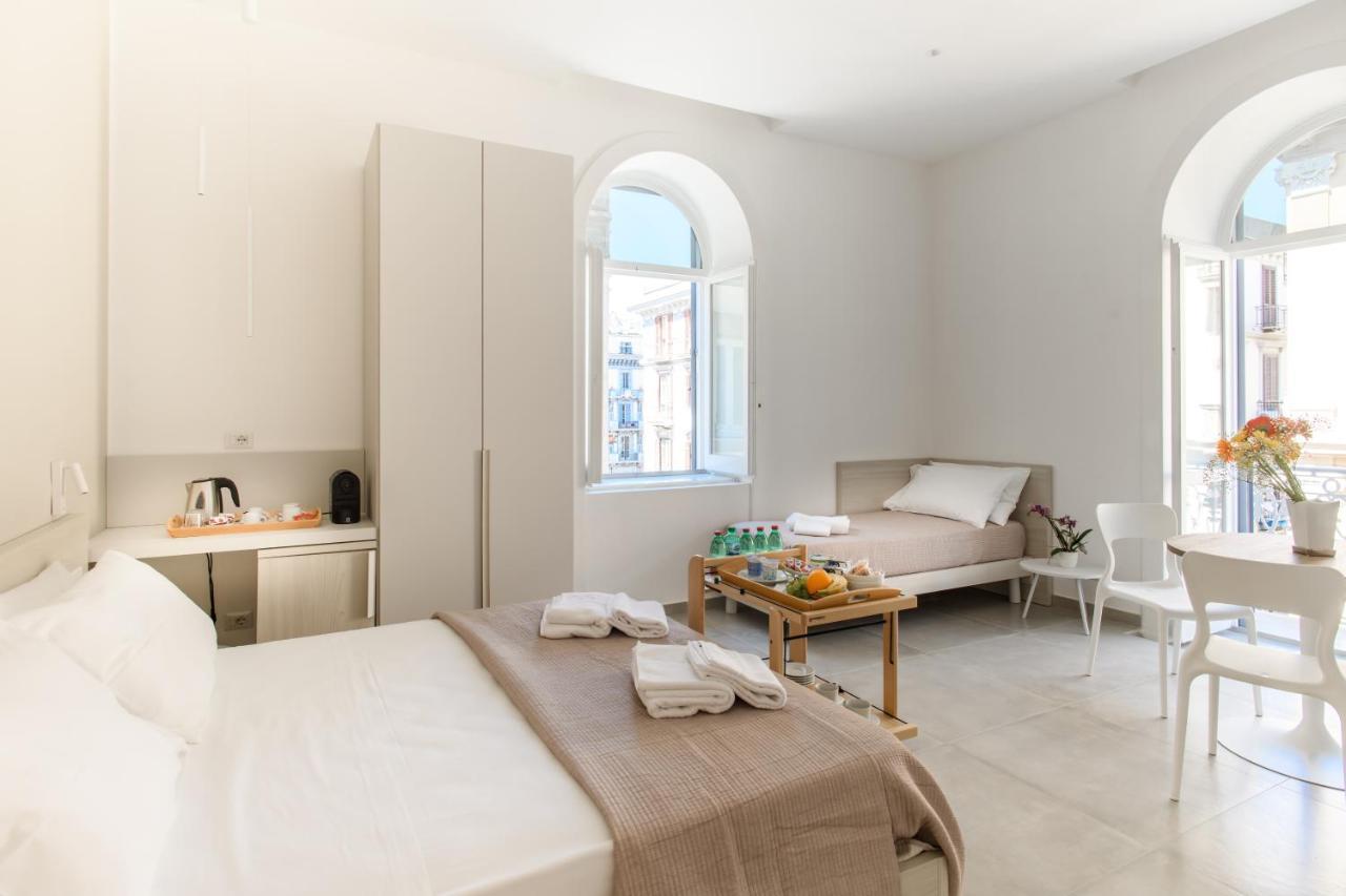 Lux Caracciolo Bed & Breakfast Napoli